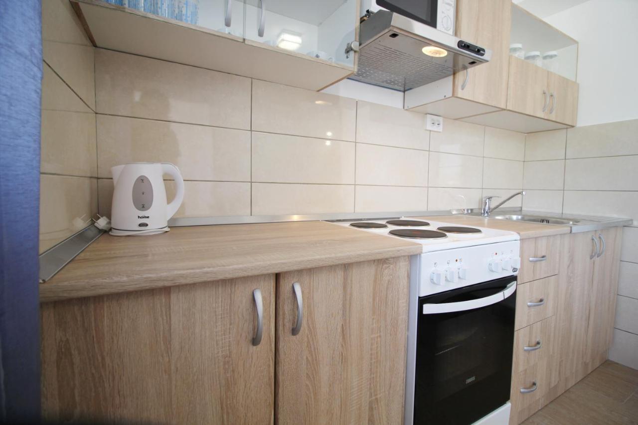 Apartment Suzy Nin Buitenkant foto